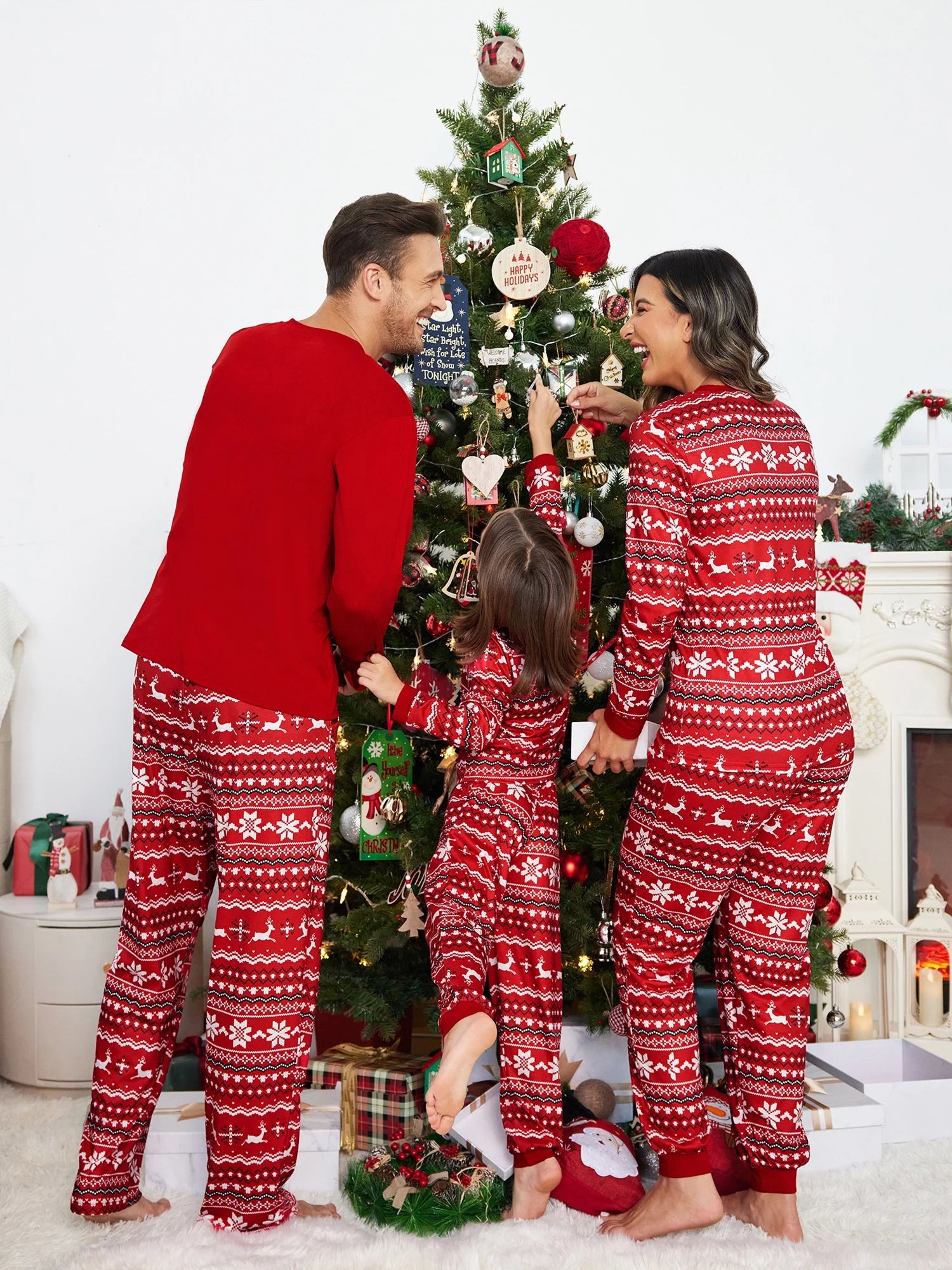 Matching Family Christmas Pajamas – Long Sleeve Holiday Lounge Sets
